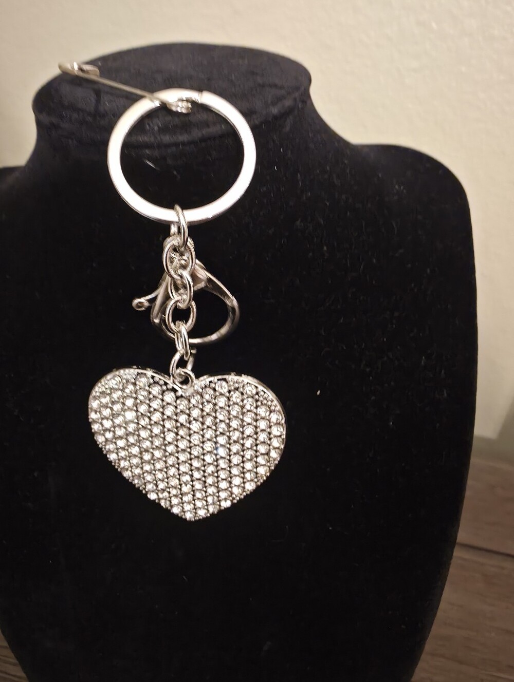 Rhinestone Heart Keychain - Silver Sparkle